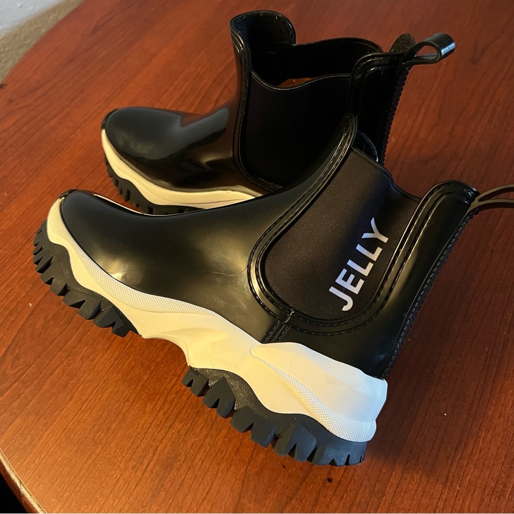 Lemon Jelly Boots View 6